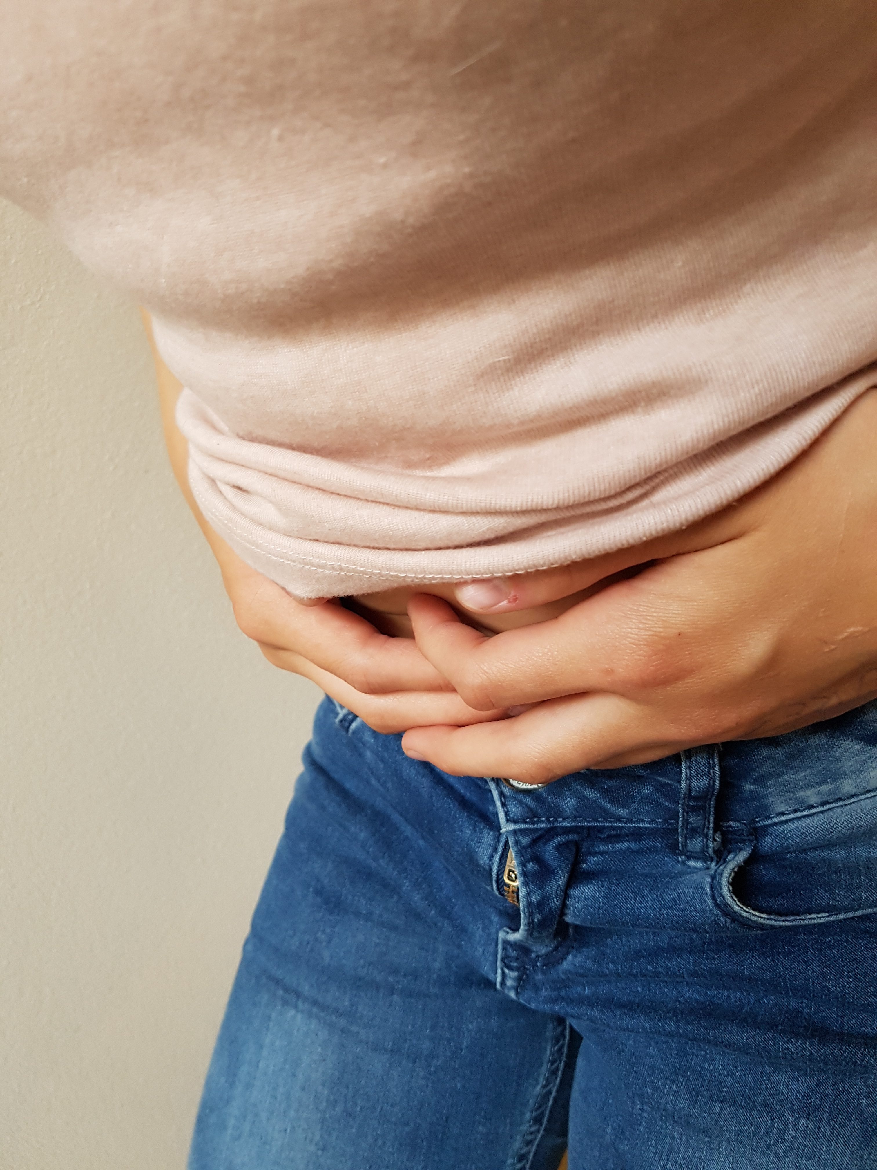 Mavesmerter-Forstoppelse-Menstruationssmerter hos børn. Prøv effektiv og blid behandling med Biodynamisk Kranio-Sakral Terapi v/ Lis Hauge